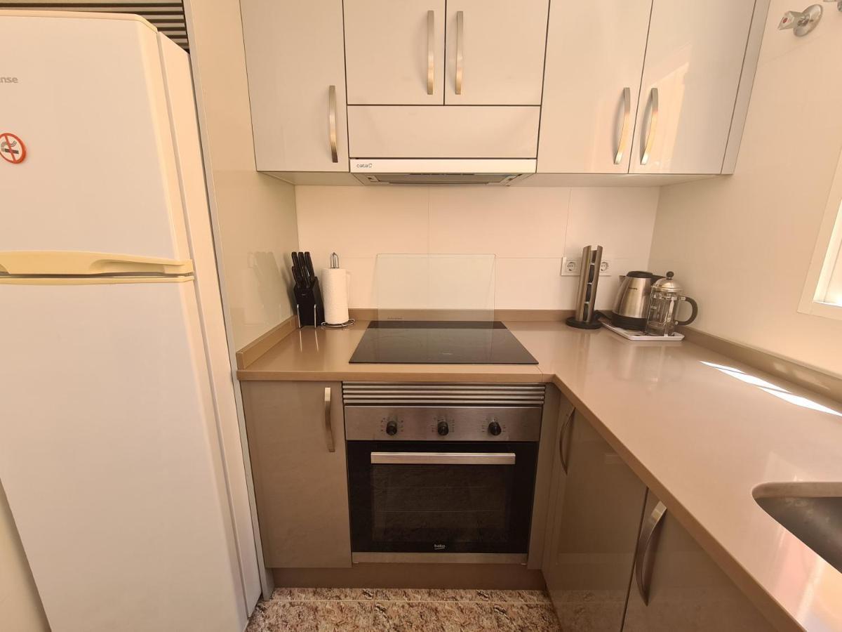 2 Bedroom Property In Closed Urbanisation Torrevieja Eksteriør bilde
