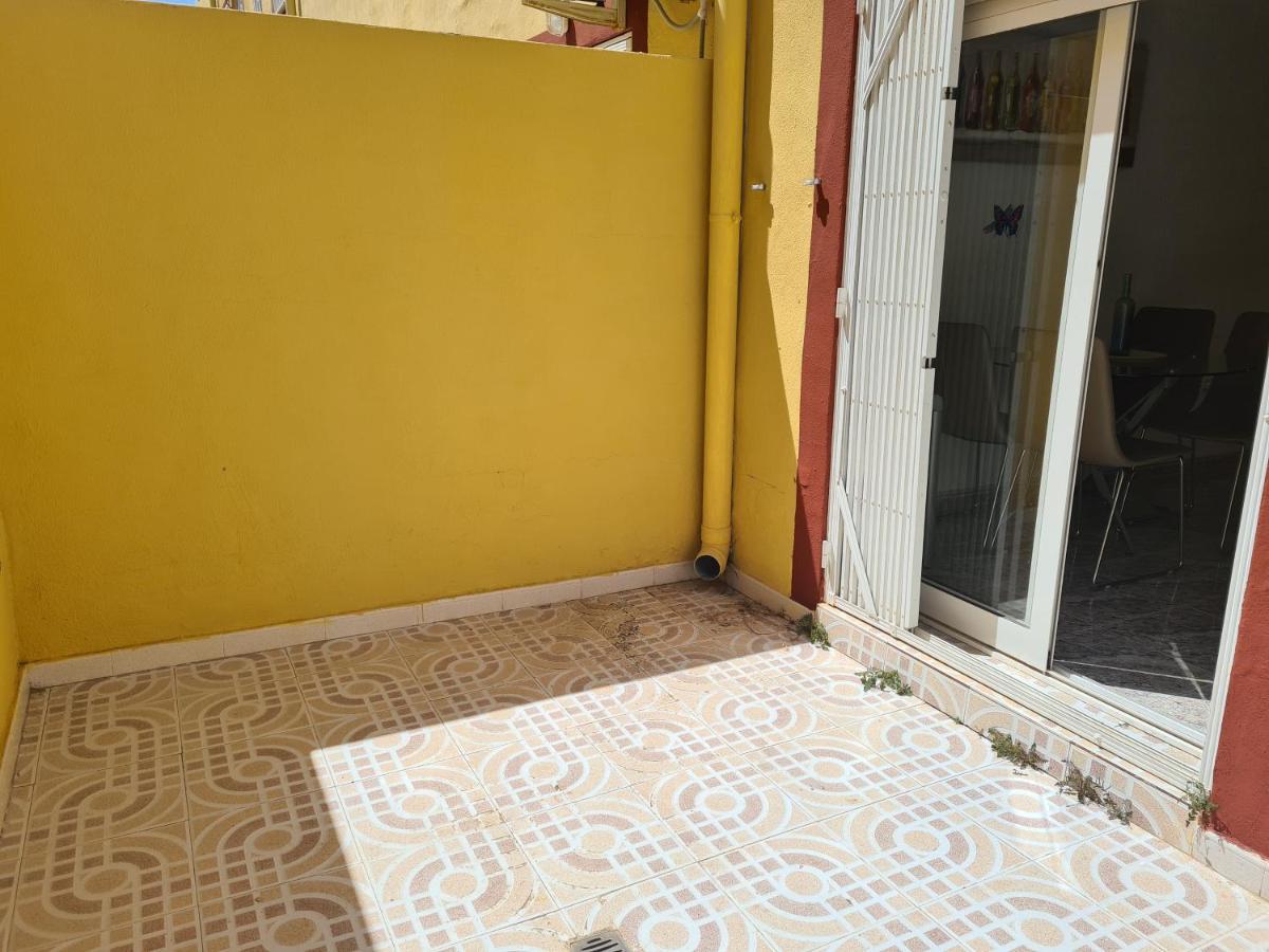 2 Bedroom Property In Closed Urbanisation Torrevieja Eksteriør bilde