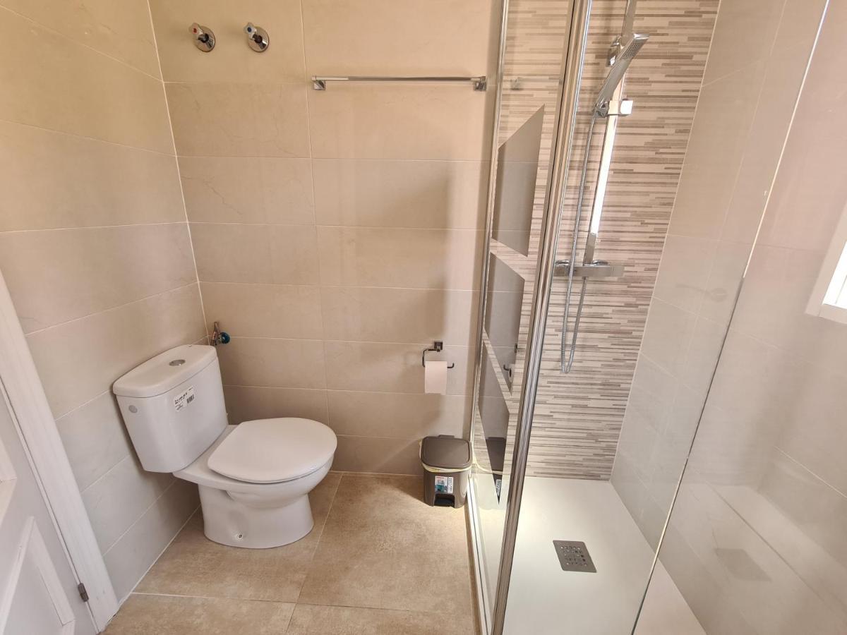 2 Bedroom Property In Closed Urbanisation Torrevieja Eksteriør bilde